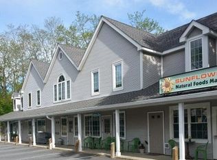 24 Garden St APT 6, Rhinebeck, NY 12572