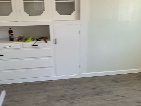 3rd image of 624 W Holt Ave #624
