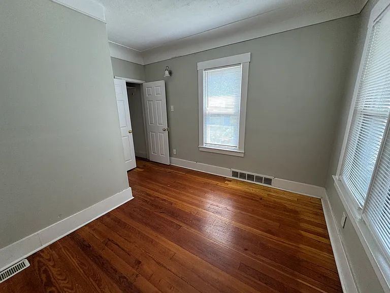 97 Batavia St #1 — Photo 10
