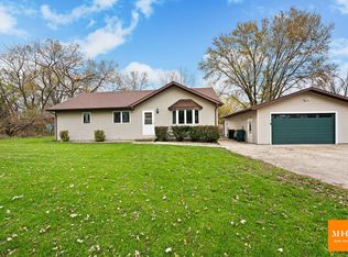 4408 Vilas Rd, Cottage Grove, WI 53527