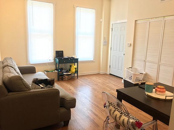 3rd image of 1638 N North Park Ave #1
