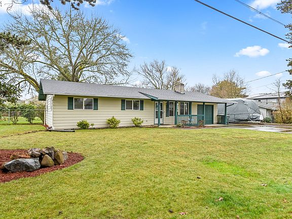 2nd image of 2765 SE 73rd Ave