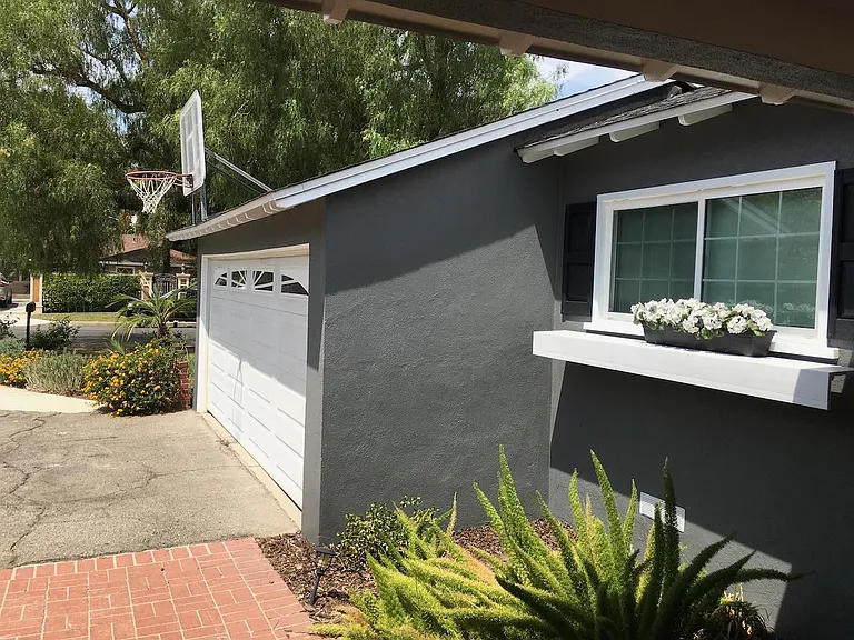 14712 Hesby St — Photo 14