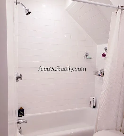 Walden St — Photo 8