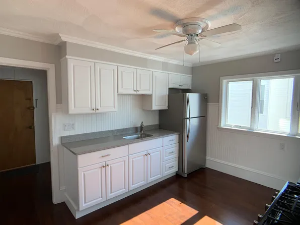 130 Winthrop St #2, Medford, MA 02155