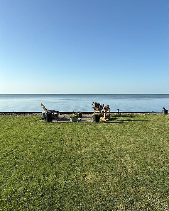 1st image of 7654 Saint Clair Rd