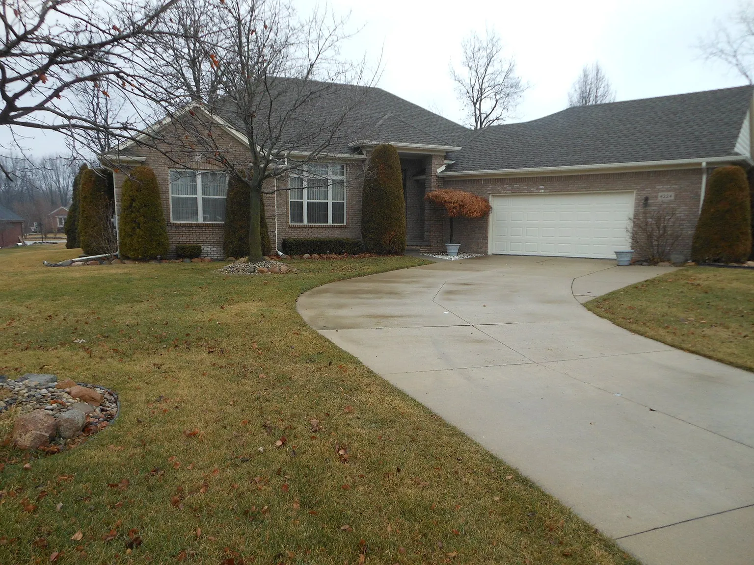 4224 Scott B Dr photo 1