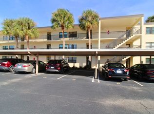 11945 143rd St APT 7220, Largo, FL 33774