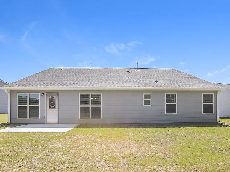 150 Heartland Cir — Photo 15