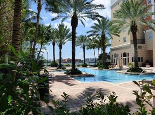 17200 N Bay Rd, Aventura, FL 33160