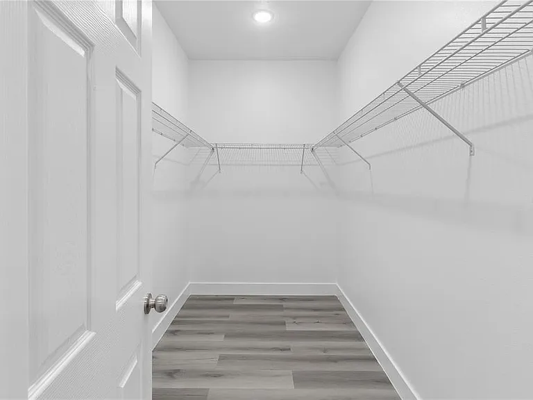 1449 Kathleen Rd — Photo 10