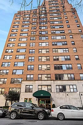 Sold by Compass | media 7