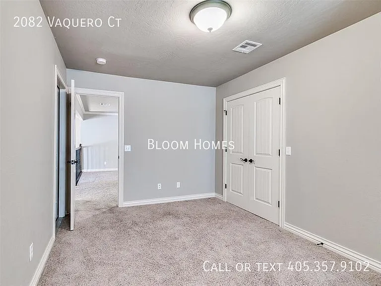2082 Vaquero Ct — Photo 12