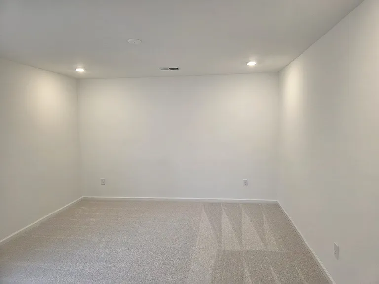 101 Napoleone St — Photo 14