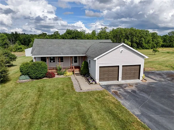 681 State Route 364, Middlesex, NY 14507