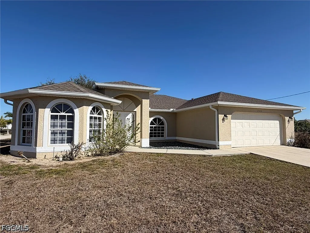 4 bed, 2.0 bath, 1720 sqft, $2,000 — Photo 4