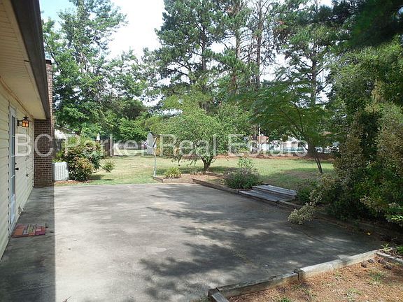 3rd image of 117 Orange Dr