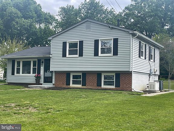 2nd image of 8019 Beckner Ct