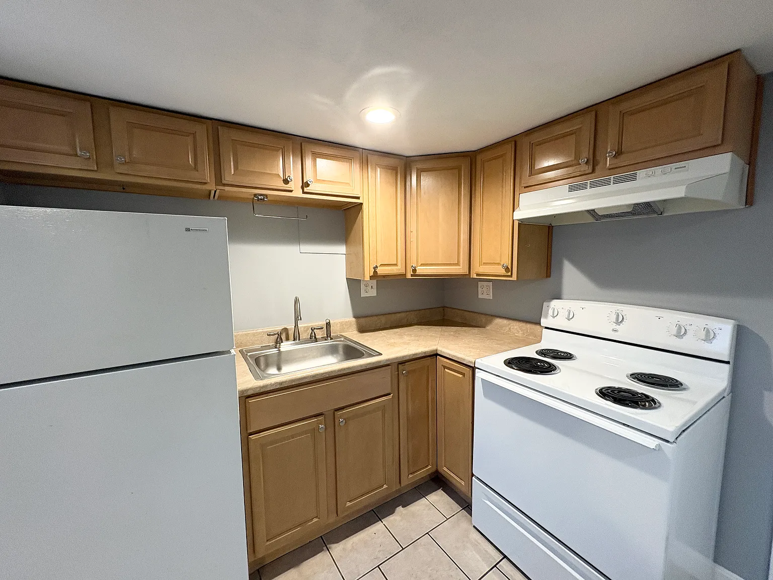 195 Hampshire St — Photo 3