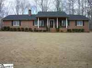 116 Oaks Ct, Pickens, SC 29671
