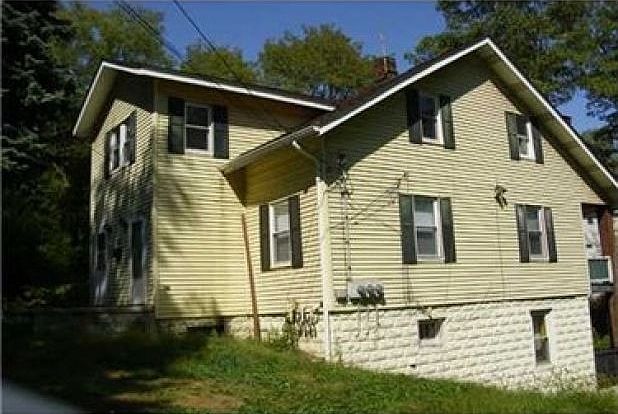 2nd image of 319 Cline St