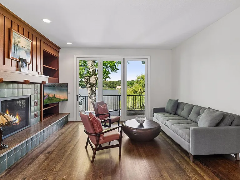 1161 Elmwood Ave — Photo 4
