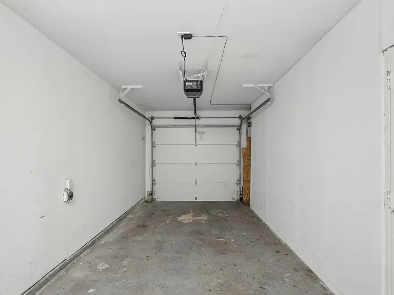3212 Wavecrest St — Photo 30