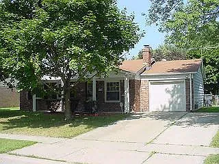 3726 N Faculty Dr photo 1