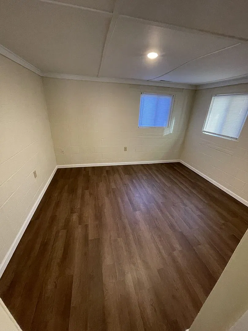 1 Bedroom 1 Bathroom — Photo 4