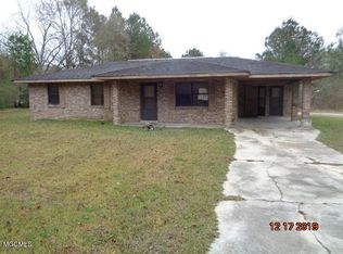 Ellis Hart Rd, Poplarville, MS 39470