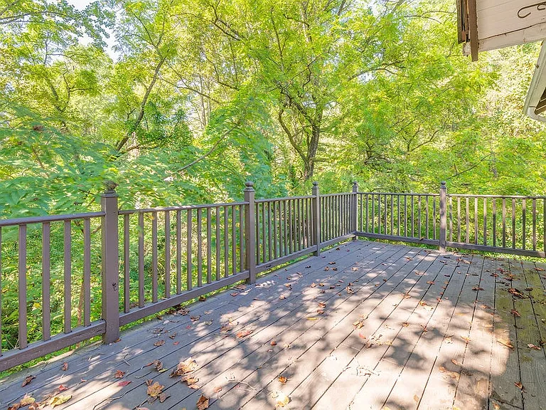 355 Sand Hill Rd — Photo 12
