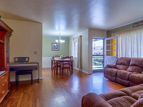 4th image of 11713 Everest St