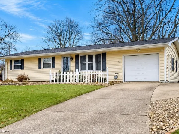 460 Heather Ln, Medina, OH 44256