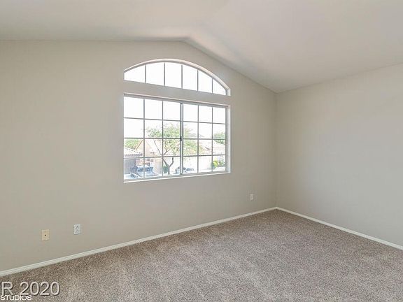 4th image of 8221 Campana Dr