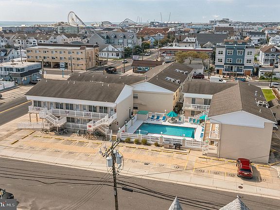 5th image of 2500 Atlantic Ave #130