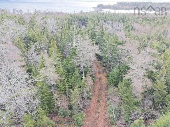 Round Bay Rd, Shelburne, NS B0T