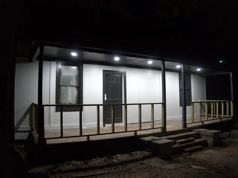 209 Railroad Ave — Photo 4