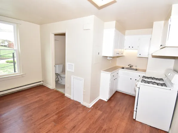 186 W Main St #B, Westminster, MD 21157