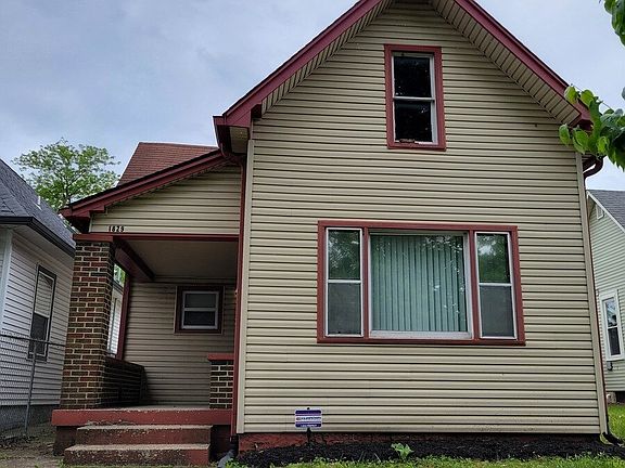 2nd image of 1829 Barth Ave
