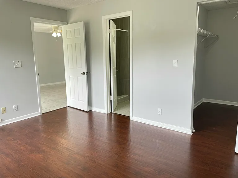 16344 Country Lake Cir — Photo 30