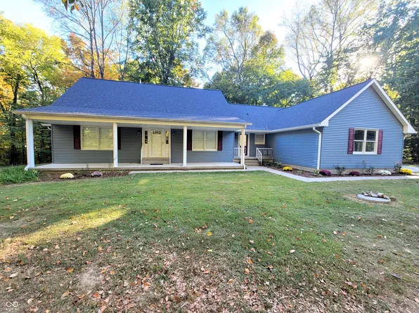 2510 E 1100 S, Coal City, IN 47427