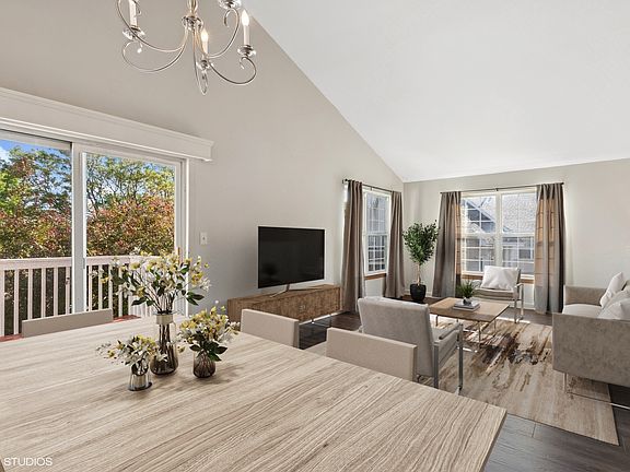 3rd image of 1026 Castleshire Dr #3C