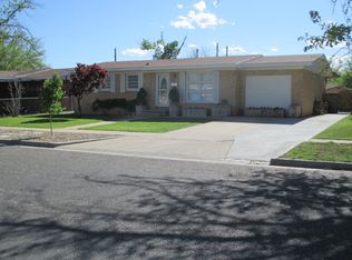 903 NW 8th Pl, Andrews, TX 79714