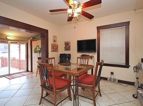 4th image of 5043 W Drummond Pl