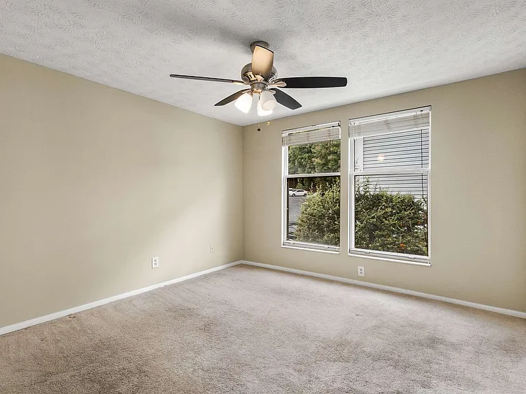 1292 Keys Lake Dr NE — Photo 23
