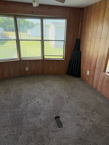 1st image of 217 Theresa Ln