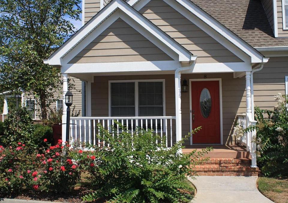 1st image of 8 Charleston Ct #8