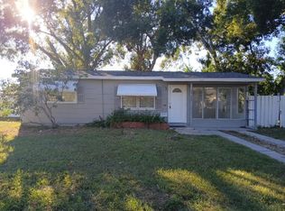 7128 Onyx Dr N, Saint Petersburg, FL 33702