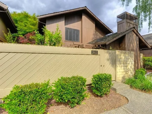 2002 Discovery Village Ln, Gold River, CA 95670