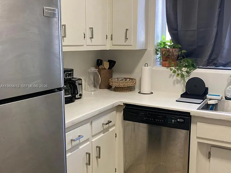 462 Golden Isles Dr #206 — Photo 14